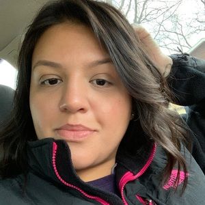 Meet your Posher, Angelica